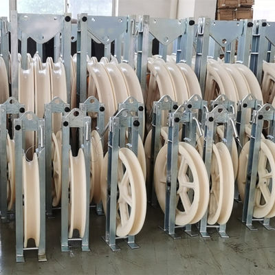 Trekkend Kabel 508*75mm Kabel die van de Vijf de Nylon Wielenkatrol Blok vastbinden